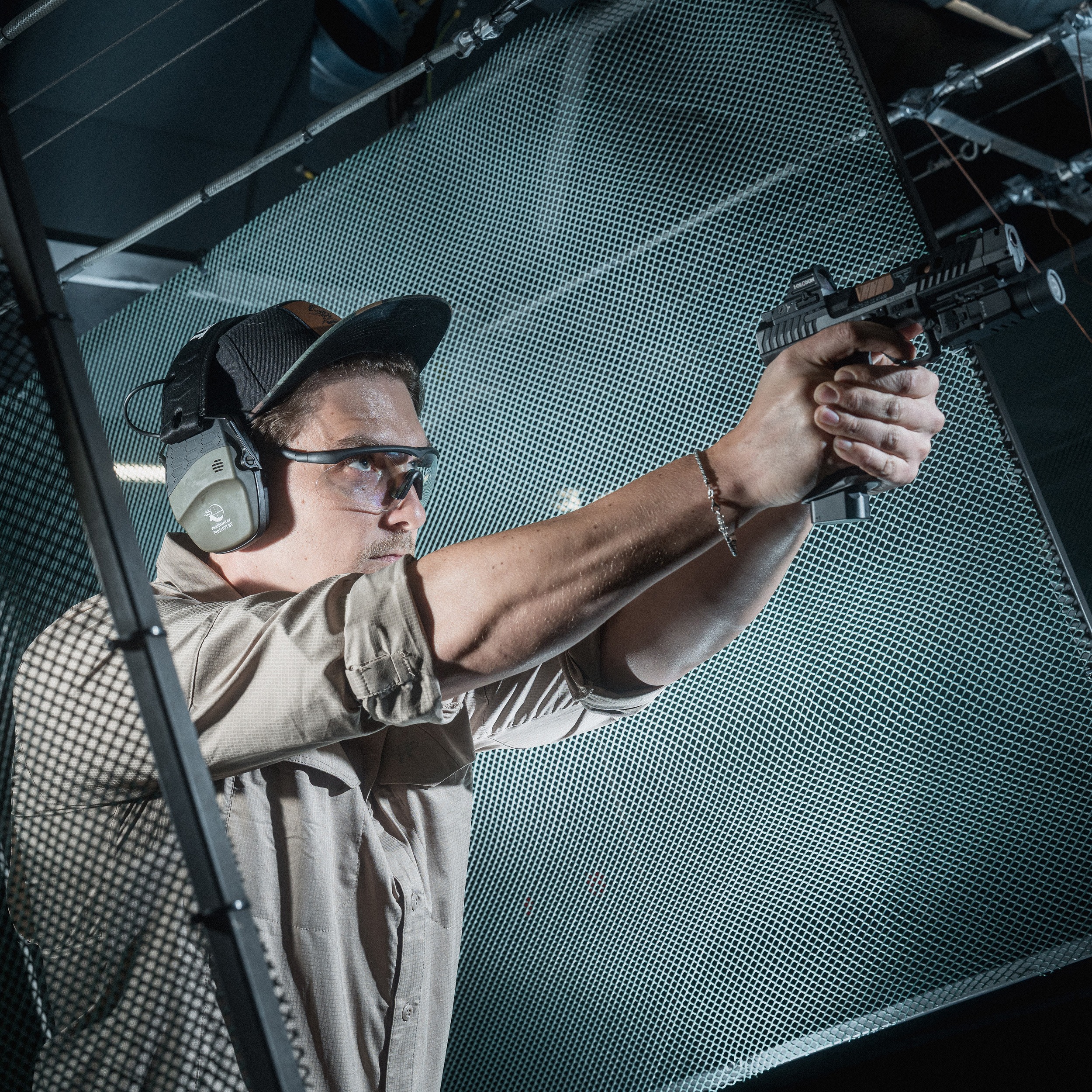 Ochronniki słuchu aktywne RealHunter Active ProSHOT BT oliwkowe